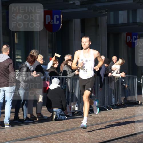 06.10.2024 - 19. swb-Marathon Bremen Strokosch-Dieckow http://msf.ph/oto/7364389 06.10.2024 10:26:30 Laufen 41, 8350, 8395, 8396 meine-sportfotos.de