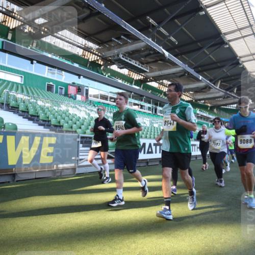 06.10.2024 - 19. swb-Marathon Bremen Yannick Fuchs http://msf.ph/oto/7364423 06.10.2024 10:34:54 Laufen im Stadion 7034, 7035, 7138, 7155, 7156, 7162, 7204, 7226, 7251, 7262, 7295, 7307, 7321, 7335, 7413, 7436, 7443, 7478, 7479, 7502, 7507, 7587, 7644, 7679, 7680, 7690, 7699, 7722, 7757, 7772, 7773, 7864, 7899, 7900, 7918, 7926, 7932, 7954, 7955, 7980, 7981, 8073, 8074, 8085, 8088, 8115, 8118, 8122, 8144, 8152, 8166, 8183, 8246, 8363, 8366, 8370, 8378, 8429, 8450, 8472, 8494, 8495, 8496, 8506, 8509, 8539, 8541, 8542, 8588, 8589, 8678, 8698, 8760, 8799, 8839, 8848, 9015 meine-sportfotos.de