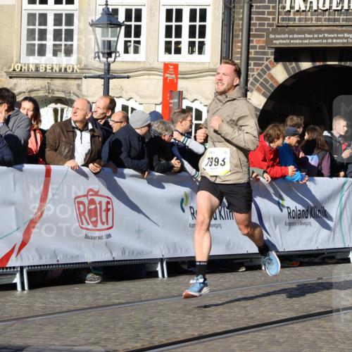 06.10.2024 - 19. swb-Marathon Bremen Strokosch-Dieckow http://msf.ph/oto/7364459 06.10.2024 10:39:12 Ziel 7157, 7655, 7993, 8275, 8466, 9033 meine-sportfotos.de