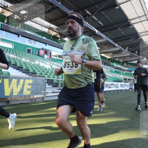 06.10.2024 - 19. swb-Marathon Bremen Yannick Fuchs http://msf.ph/oto/7364543 06.10.2024 10:34:59 Laufen im Stadion 7034, 7035, 7042, 7138, 7155, 7156, 7162, 7204, 7226, 7251, 7258, 7266, 7295, 7307, 7321, 7335, 7413, 7436, 7443, 7468, 7478, 7479, 7490, 7502, 7587, 7644, 7679, 7680, 7690, 7699, 7757, 7772, 7773, 7863, 7864, 7899, 7900, 7902, 7926, 7932, 7954, 7955, 7981, 8073, 8074, 8085, 8088, 8118, 8144, 8152, 8166, 8183, 8225, 8246, 8363, 8366, 8370, 8378, 8409, 8410, 8429, 8449, 8450, 8472, 8494, 8495, 8496, 8506, 8509, 8539, 8541, 8542, 8588, 8589, 8678, 8698, 8760, 8799, 8839, 8848 meine-sportfotos.de