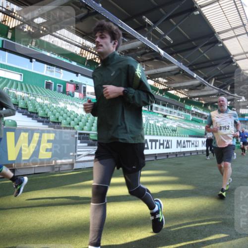 06.10.2024 - 19. swb-Marathon Bremen Yannick Fuchs http://msf.ph/oto/7364565 06.10.2024 10:35:00 Laufen im Stadion 7034, 7035, 7042, 7138, 7155, 7156, 7162, 7204, 7226, 7251, 7258, 7266, 7295, 7307, 7321, 7335, 7413, 7443, 7468, 7478, 7479, 7490, 7502, 7587, 7644, 7679, 7680, 7690, 7699, 7757, 7772, 7773, 7863, 7864, 7899, 7900, 7902, 7926, 7932, 7954, 7955, 7981, 8073, 8074, 8085, 8088, 8118, 8144, 8152, 8166, 8183, 8225, 8246, 8363, 8366, 8370, 8378, 8409, 8410, 8429, 8449, 8450, 8472, 8494, 8495, 8496, 8506, 8509, 8539, 8541, 8542, 8588, 8589, 8678, 8698, 8760, 8799, 8839, 8848 meine-sportfotos.de