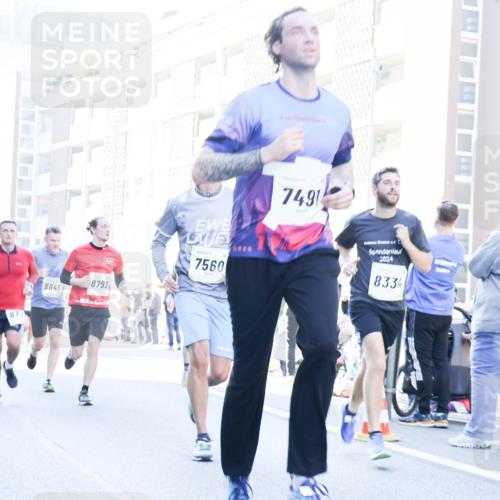06.10.2024 - 19. swb-Marathon Bremen Matties Gatica Varas http://msf.ph/oto/7364916 06.10.2024 10:41:36 Laufen 873, 8645, 8793, 7560, 7491, 2024, 8334 meine-sportfotos.de
