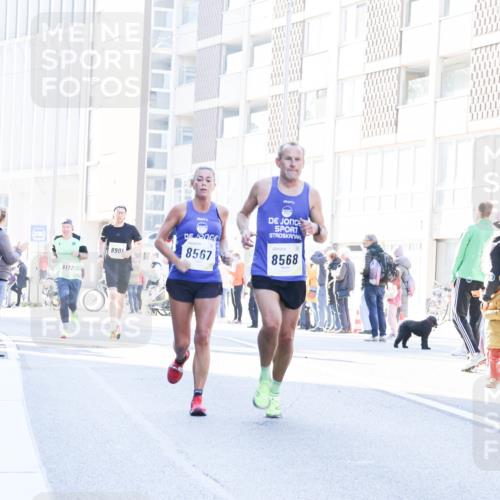 06.10.2024 - 19. swb-Marathon Bremen Matties Gatica Varas http://msf.ph/oto/7365056 06.10.2024 10:41:41 Laufen 8172, 8901, 8567, 8568 meine-sportfotos.de