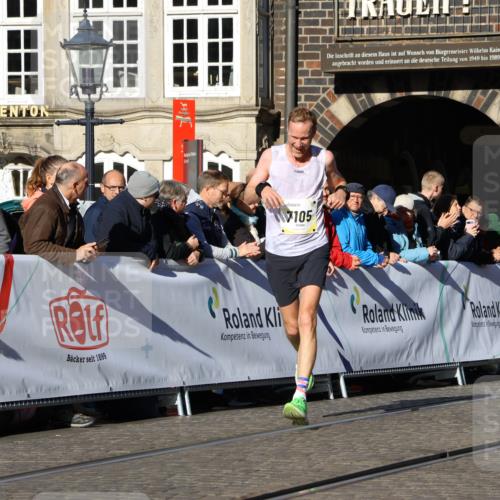 06.10.2024 - 19. swb-Marathon Bremen Strokosch-Dieckow http://msf.ph/oto/7365063 06.10.2024 10:39:35 Ziel 7105, 8511, 9056 meine-sportfotos.de