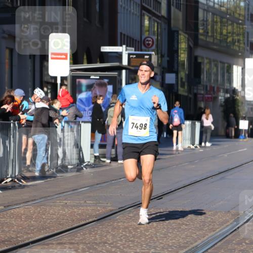 06.10.2024 - 19. swb-Marathon Bremen Strokosch-Dieckow http://msf.ph/oto/7365087 06.10.2024 10:29:03 Laufen 44, 51, 7498, 8559 meine-sportfotos.de