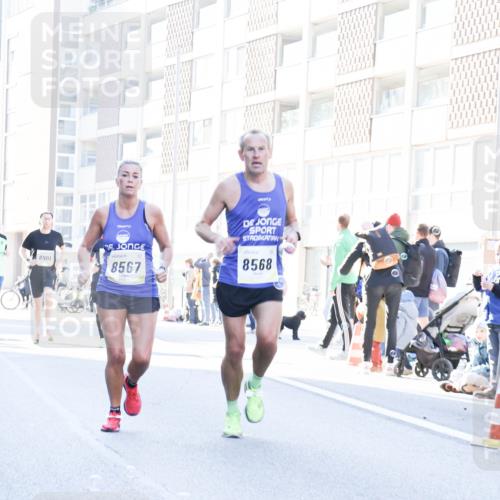 06.10.2024 - 19. swb-Marathon Bremen Matties Gatica Varas http://msf.ph/oto/7365113 06.10.2024 10:41:42 Laufen 8567, 8568 meine-sportfotos.de