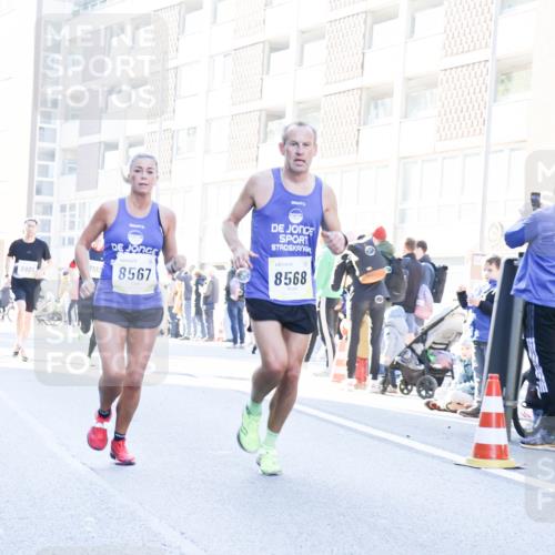 06.10.2024 - 19. swb-Marathon Bremen Matties Gatica Varas http://msf.ph/oto/7365131 06.10.2024 10:41:42 Laufen 8901, 8103, 8567, 8568 meine-sportfotos.de