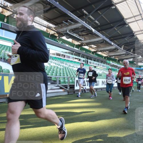 06.10.2024 - 19. swb-Marathon Bremen Yannick Fuchs http://msf.ph/oto/7365169 06.10.2024 10:36:02 Laufen im Stadion 7018, 7020, 7051, 7101, 7102, 7167, 7182, 7391, 7393, 7434, 7460, 7462, 7514, 7515, 7522, 7573, 7609, 7610, 7639, 7667, 7686, 7694, 7724, 7878, 7907, 7937, 7939, 7945, 7951, 7969, 7977, 8096, 8102, 8131, 8212, 8253, 8254, 8265, 8273, 8367, 8379, 8401, 8425, 8462, 8483, 8486, 8530, 8545, 8562, 8582, 8638, 8668, 8675, 8685, 8704, 8737, 8787, 8818, 8837, 8914, 8920, 8940, 8941, 8957, 9017, 9020, 9042, 9043, 9128, 9666 meine-sportfotos.de