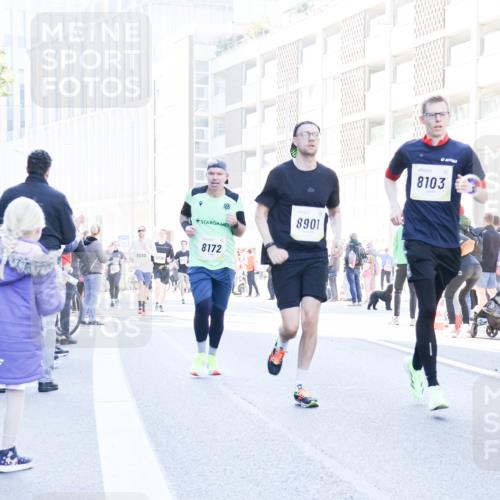 06.10.2024 - 19. swb-Marathon Bremen Matties Gatica Varas http://msf.ph/oto/7365223 06.10.2024 10:41:47 Laufen 8980, 8580, 8238, 8172, 8901, 8103, 20 meine-sportfotos.de