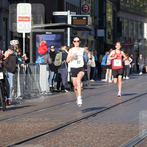 06.10.2024 - 19. swb-Marathon Bremen Strokosch-Dieckow http://msf.ph/oto/7365292 06.10.2024 10:29:28 Laufen 44, 51 meine-sportfotos.de