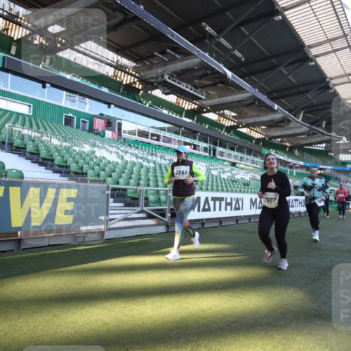 06.10.2024 - 19. swb-Marathon Bremen Yannick Fuchs http://msf.ph/oto/7365376 06.10.2024 10:36:17 Laufen im Stadion 7018, 7020, 7051, 7101, 7102, 7167, 7182, 7300, 7434, 7460, 7522, 7529, 7547, 7573, 7609, 7610, 7639, 7667, 7686, 7694, 7708, 7709, 7715, 7724, 7747, 7748, 7769, 7878, 7896, 7907, 7937, 7939, 7944, 7945, 7951, 7969, 8081, 8082, 8084, 8096, 8102, 8116, 8125, 8212, 8253, 8254, 8367, 8379, 8401, 8462, 8483, 8486, 8530, 8545, 8638, 8668, 8675, 8685, 8704, 8737, 8787, 8914, 8920, 8941, 8977, 8978, 9017, 9020, 9042, 9043, 9083 meine-sportfotos.de