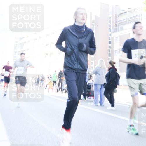 06.10.2024 - 19. swb-Marathon Bremen Matties Gatica Varas http://msf.ph/oto/7365475 06.10.2024 10:41:57 Laufen  meine-sportfotos.de