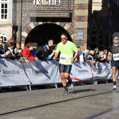 06.10.2024 - 19. swb-Marathon Bremen Strokosch-Dieckow http://msf.ph/oto/7365543 06.10.2024 10:40:00 Ziel 7649, 8341, 8447, 8627, 8974, 9036, 9087 meine-sportfotos.de