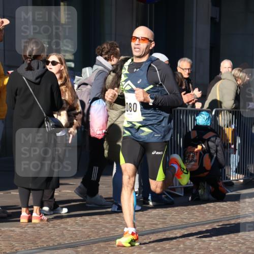 06.10.2024 - 19. swb-Marathon Bremen Strokosch-Dieckow http://msf.ph/oto/7365621 06.10.2024 10:30:09 Laufen 8080, 8560, 8600 meine-sportfotos.de