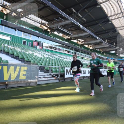 06.10.2024 - 19. swb-Marathon Bremen Yannick Fuchs http://msf.ph/oto/7365775 06.10.2024 10:36:45 Laufen im Stadion 7022, 7064, 7104, 7152, 7160, 7172, 7300, 7326, 7399, 7416, 7529, 7547, 7558, 7626, 7627, 7636, 7645, 7708, 7709, 7715, 7721, 7747, 7748, 7769, 7792, 7896, 7908, 7944, 8025, 8026, 8050, 8051, 8078, 8081, 8082, 8083, 8084, 8116, 8125, 8138, 8168, 8170, 8193, 8201, 8340, 8407, 8430, 8438, 8493, 8592, 8613, 8621, 8703, 8708, 8737, 8741, 8751, 8862, 8977, 8978, 9020, 9022, 9024, 9083, 9123, 9990 meine-sportfotos.de