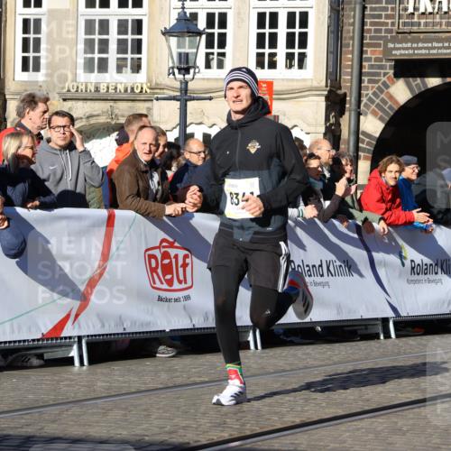 06.10.2024 - 19. swb-Marathon Bremen Strokosch-Dieckow http://msf.ph/oto/7365856 06.10.2024 10:40:03 Ziel 7649, 8341, 8447, 8627, 8974, 9036, 9087 meine-sportfotos.de