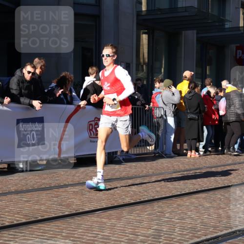 06.10.2024 - 19. swb-Marathon Bremen Strokosch-Dieckow http://msf.ph/oto/7366282 06.10.2024 10:31:48 Laufen 8300, 8371, 8513, 8753, 8780, 9063 meine-sportfotos.de