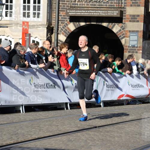 06.10.2024 - 19. swb-Marathon Bremen Strokosch-Dieckow http://msf.ph/oto/7366311 06.10.2024 10:40:31 Ziel 7738, 8120, 8220, 8390, 8544, 8726, 8784, 9052 meine-sportfotos.de