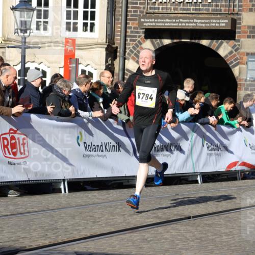 06.10.2024 - 19. swb-Marathon Bremen Strokosch-Dieckow http://msf.ph/oto/7366370 06.10.2024 10:40:32 Ziel 7738, 8120, 8220, 8390, 8544, 8726, 8784, 9052 meine-sportfotos.de