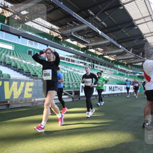 06.10.2024 - 19. swb-Marathon Bremen Yannick Fuchs http://msf.ph/oto/7366711 06.10.2024 10:37:51 Laufen im Stadion 7038, 7062, 7070, 7075, 7093, 7112, 7164, 7166, 7211, 7212, 7220, 7235, 7310, 7356, 7357, 7374, 7420, 7440, 7473, 7475, 7500, 7512, 7524, 7543, 7544, 7588, 7611, 7612, 7653, 7672, 7681, 7688, 7711, 7713, 7725, 7728, 7729, 7732, 7760, 7808, 7817, 7881, 7916, 7994, 7995, 7999, 8021, 8063, 8114, 8130, 8140, 8141, 8145, 8169, 8182, 8184, 8188, 8213, 8217, 8282, 8294, 8295, 8296, 8393, 8417, 8439, 8464, 8507, 8532, 8535, 8537, 8549, 8554, 8565, 8597, 8623, 8697, 8821, 8895 meine-sportfotos.de