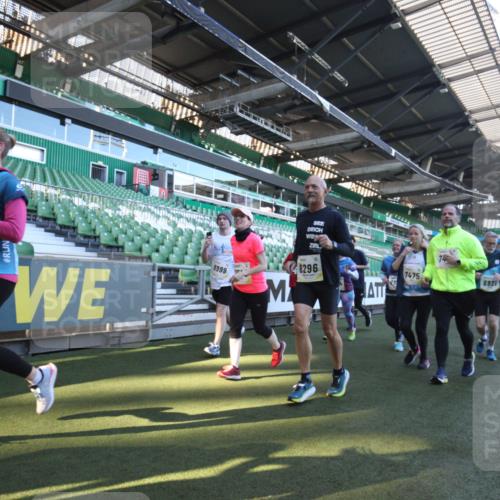 06.10.2024 - 19. swb-Marathon Bremen Yannick Fuchs http://msf.ph/oto/7367052 06.10.2024 10:38:15 Laufen im Stadion 7062, 7070, 7075, 7079, 7093, 7112, 7166, 7211, 7212, 7235, 7301, 7310, 7348, 7356, 7357, 7374, 7420, 7440, 7455, 7473, 7475, 7500, 7524, 7527, 7543, 7544, 7653, 7705, 7725, 7732, 7760, 7791, 7808, 7836, 7845, 7881, 7933, 7949, 7994, 7995, 8134, 8136, 8149, 8164, 8165, 8188, 8295, 8296, 8417, 8422, 8439, 8455, 8507, 8549, 8554, 8565, 8590, 8591, 8623, 8690, 8714, 8821, 8876, 8880, 8895, 8916, 8926, 8944, 9127, 9876 meine-sportfotos.de