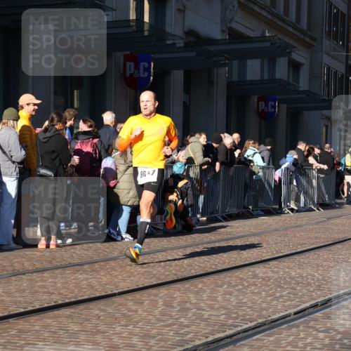 06.10.2024 - 19. swb-Marathon Bremen Strokosch-Dieckow http://msf.ph/oto/7367122 06.10.2024 10:32:50 Laufen 7838, 8647 meine-sportfotos.de