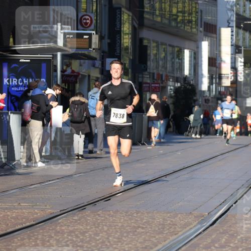 06.10.2024 - 19. swb-Marathon Bremen Strokosch-Dieckow http://msf.ph/oto/7367162 06.10.2024 10:33:16 Laufen 7838, 8139, 8423, 8543, 8664, 8735, 8938 meine-sportfotos.de