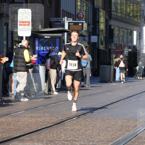 06.10.2024 - 19. swb-Marathon Bremen Strokosch-Dieckow http://msf.ph/oto/7367171 06.10.2024 10:33:17 Laufen 7838, 8139, 8423, 8543, 8664, 8735, 8938 meine-sportfotos.de