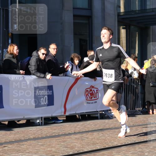 06.10.2024 - 19. swb-Marathon Bremen Strokosch-Dieckow http://msf.ph/oto/7367308 06.10.2024 10:33:22 Laufen 7838, 8139, 8423, 8543, 8664, 8735, 8750, 8938 meine-sportfotos.de
