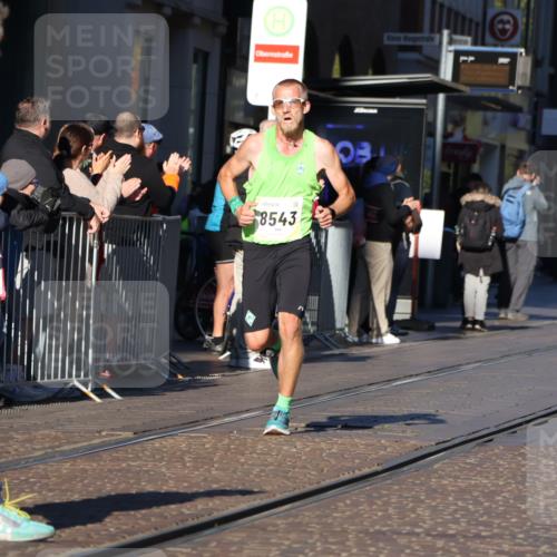 06.10.2024 - 19. swb-Marathon Bremen Strokosch-Dieckow http://msf.ph/oto/7367361 06.10.2024 10:33:36 Laufen 8139, 8423, 8543, 8664, 8735, 8750, 8938 meine-sportfotos.de