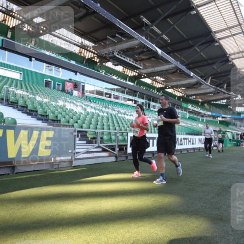 06.10.2024 - 19. swb-Marathon Bremen Yannick Fuchs http://msf.ph/oto/7367426 06.10.2024 10:38:42 Laufen im Stadion 7068, 7115, 7173, 7219, 7248, 7301, 7311, 7336, 7359, 7455, 7517, 7589, 7592, 7593, 7705, 7791, 7836, 7845, 7933, 7934, 7949, 7952, 8064, 8126, 8128, 8135, 8136, 8149, 8164, 8165, 8247, 8420, 8422, 8518, 8519, 8563, 8590, 8591, 8684, 8690, 8714, 8758, 8866, 8876, 8880, 8916, 8930, 8950, 9062, 9113, 9876 meine-sportfotos.de