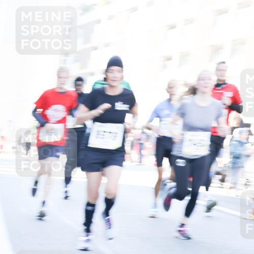 06.10.2024 - 19. swb-Marathon Bremen Matties Gatica Varas http://msf.ph/oto/7367500 06.10.2024 10:42:54 Laufen  meine-sportfotos.de