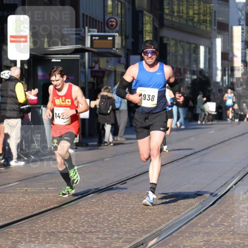 06.10.2024 - 19. swb-Marathon Bremen Strokosch-Dieckow http://msf.ph/oto/7367602 06.10.2024 10:33:51 Laufen 7190, 8423, 8655, 8750, 8938 meine-sportfotos.de
