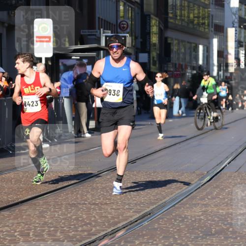 06.10.2024 - 19. swb-Marathon Bremen Strokosch-Dieckow http://msf.ph/oto/7367625 06.10.2024 10:33:52 Laufen 7190, 8423, 8531, 8655, 8750, 8938 meine-sportfotos.de
