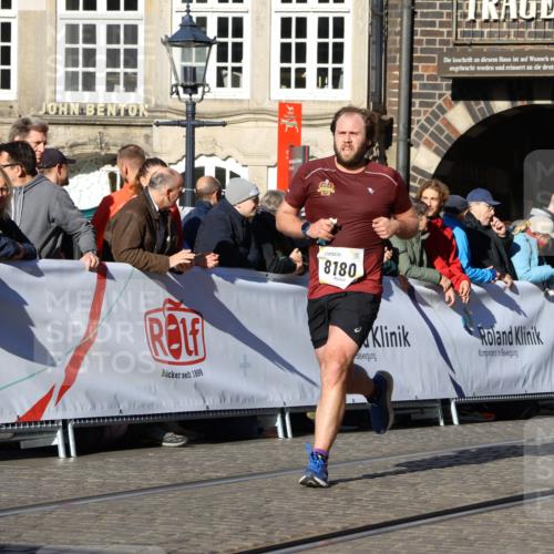 06.10.2024 - 19. swb-Marathon Bremen Strokosch-Dieckow http://msf.ph/oto/7367689 06.10.2024 10:40:50 Ziel 7196, 7743, 8120, 8180, 8329, 8383, 8544, 8642 meine-sportfotos.de