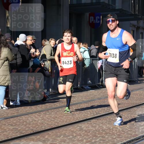 06.10.2024 - 19. swb-Marathon Bremen Strokosch-Dieckow http://msf.ph/oto/7367691 06.10.2024 10:33:54 Laufen 7190, 8423, 8531, 8655, 8750, 8938 meine-sportfotos.de
