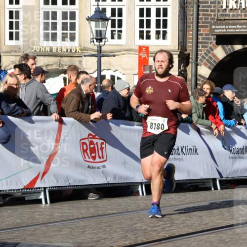 06.10.2024 - 19. swb-Marathon Bremen Strokosch-Dieckow http://msf.ph/oto/7367724 06.10.2024 10:40:50 Ziel 7196, 7743, 8120, 8180, 8329, 8383, 8544, 8642 meine-sportfotos.de