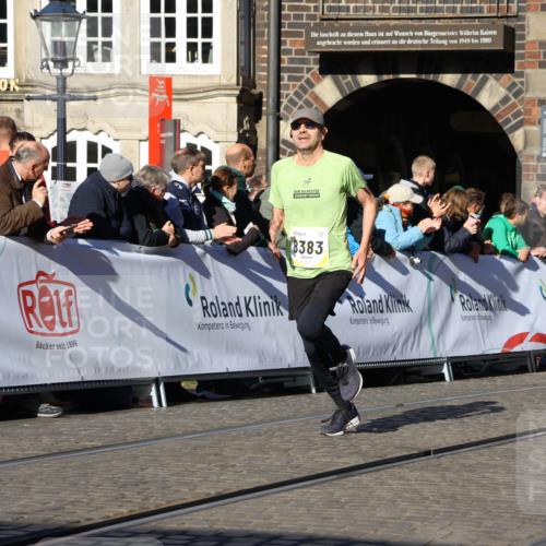 06.10.2024 - 19. swb-Marathon Bremen Strokosch-Dieckow http://msf.ph/oto/7367813 06.10.2024 10:40:59 Ziel 7196, 7743, 7964, 8095, 8329, 8331, 8383, 8642, 8831, 9019 meine-sportfotos.de