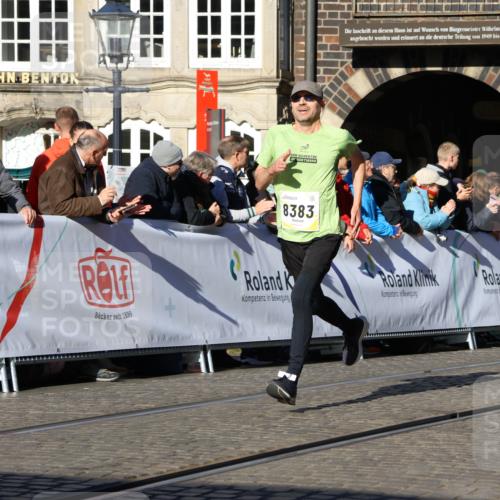 06.10.2024 - 19. swb-Marathon Bremen Strokosch-Dieckow http://msf.ph/oto/7367856 06.10.2024 10:40:59 Ziel 7196, 7743, 7964, 8095, 8329, 8331, 8383, 8642, 8831, 9019 meine-sportfotos.de