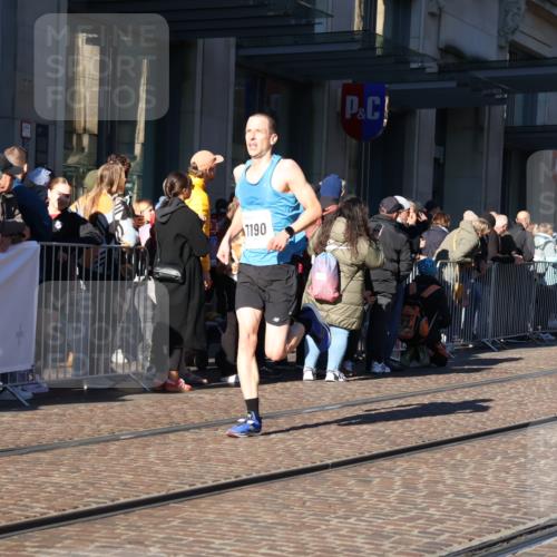 06.10.2024 - 19. swb-Marathon Bremen Strokosch-Dieckow http://msf.ph/oto/7368002 06.10.2024 10:34:16 Laufen 7190, 8442, 8531, 8655, 8681 meine-sportfotos.de