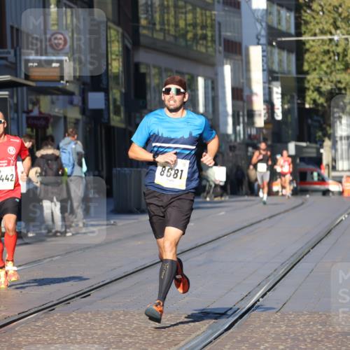 06.10.2024 - 19. swb-Marathon Bremen Strokosch-Dieckow http://msf.ph/oto/7368268 06.10.2024 10:34:36 Laufen 8442, 8577, 8681, 8791, 8983 meine-sportfotos.de
