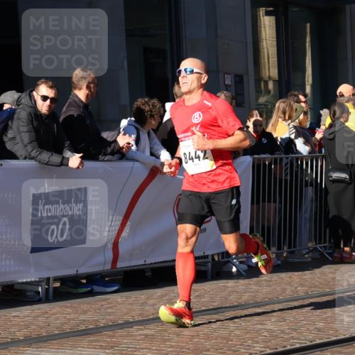 06.10.2024 - 19. swb-Marathon Bremen Strokosch-Dieckow http://msf.ph/oto/7368464 06.10.2024 10:34:42 Laufen 8442, 8577, 8681, 8791, 8983 meine-sportfotos.de