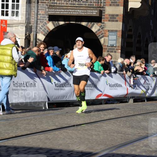 06.10.2024 - 19. swb-Marathon Bremen Strokosch-Dieckow http://msf.ph/oto/7368487 06.10.2024 10:41:09 Ziel 7196, 7743, 7964, 8095, 8329, 8331, 8571, 8656, 8831, 9019 meine-sportfotos.de