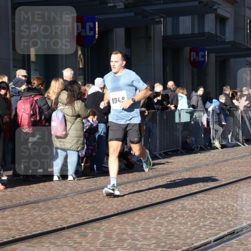 06.10.2024 - 19. swb-Marathon Bremen Strokosch-Dieckow http://msf.ph/oto/7369177 06.10.2024 10:35:53 Laufen 8657, 8788, 8825, 8948, 9105 meine-sportfotos.de