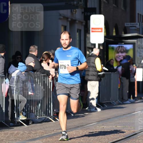 06.10.2024 - 19. swb-Marathon Bremen Strokosch-Dieckow http://msf.ph/oto/7369257 06.10.2024 10:35:57 Laufen 8657, 8788, 8825, 8948, 8955, 9105 meine-sportfotos.de