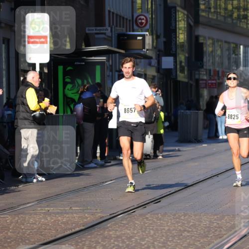 06.10.2024 - 19. swb-Marathon Bremen Strokosch-Dieckow http://msf.ph/oto/7369417 06.10.2024 10:36:13 Laufen 7719, 8657, 8825, 8955, 9105 meine-sportfotos.de