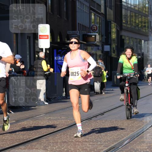 06.10.2024 - 19. swb-Marathon Bremen Strokosch-Dieckow http://msf.ph/oto/7369471 06.10.2024 10:36:16 Laufen 7719, 8657, 8825, 8955, 9105 meine-sportfotos.de