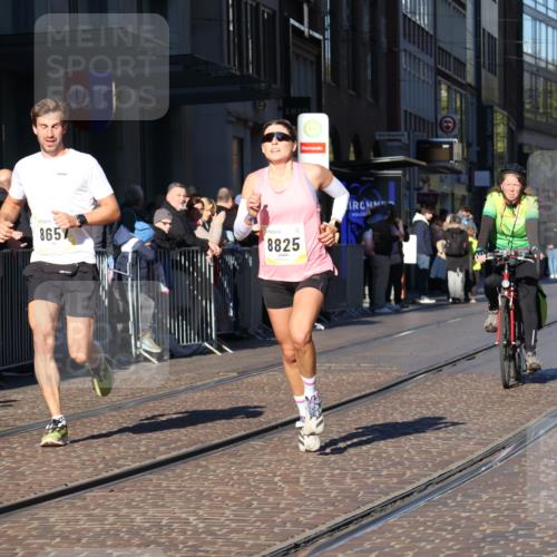 06.10.2024 - 19. swb-Marathon Bremen Strokosch-Dieckow http://msf.ph/oto/7369528 06.10.2024 10:36:17 Laufen 7719, 8657, 8825, 8955, 9105 meine-sportfotos.de