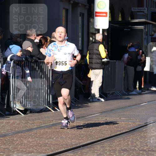06.10.2024 - 19. swb-Marathon Bremen Strokosch-Dieckow http://msf.ph/oto/7369884 06.10.2024 10:36:32 Laufen 7230, 7719, 8093, 8955 meine-sportfotos.de