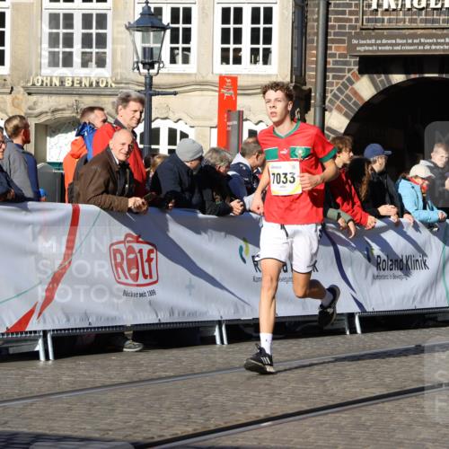 06.10.2024 - 19. swb-Marathon Bremen Strokosch-Dieckow http://msf.ph/oto/7370158 06.10.2024 10:42:02 Ziel 7033, 7081, 7523, 7579, 7605, 8000, 8441, 8992, 9026, 9064, 9082 meine-sportfotos.de